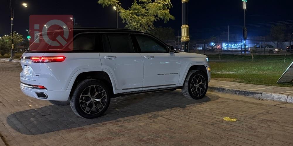 جيب جراند شيروكي